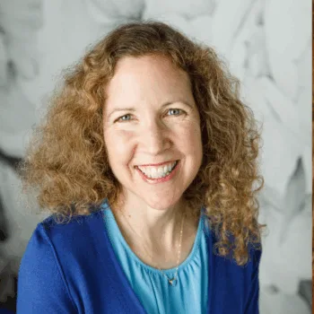 Kara Ettenson LMSW, child and adult therapist in Farmington Hills Michigan