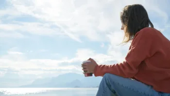 When The Sun Shows Up But Your Mood Doesn’t Bright Spot Counseling