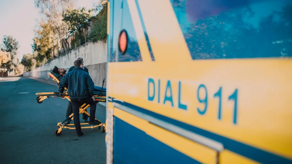 Emergency medical trauma response – EMDR therapy in Farmington Hills Michigan for PTSD treatment